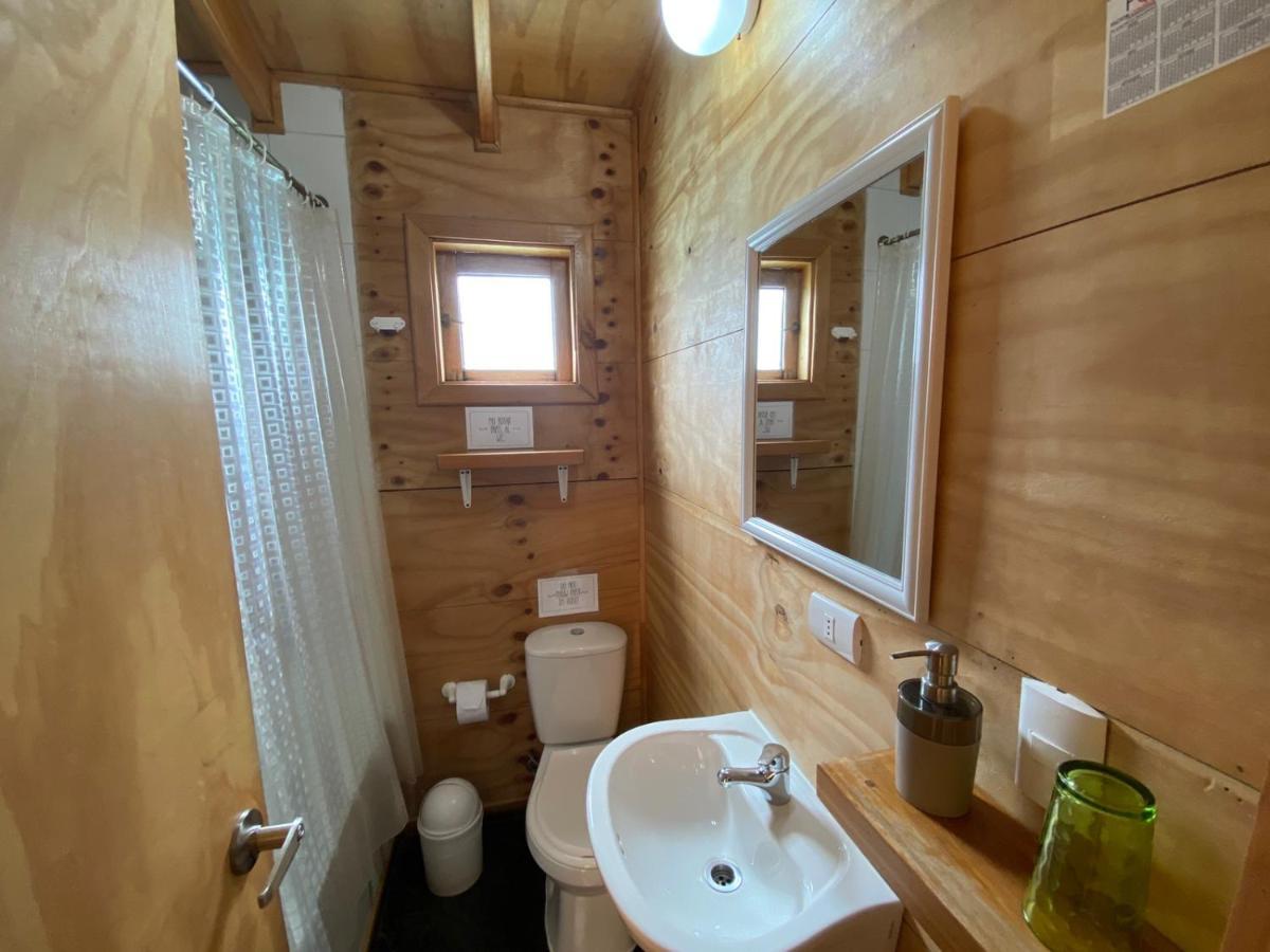 Hostal Palafito Waiwen Castro Exteriör bild